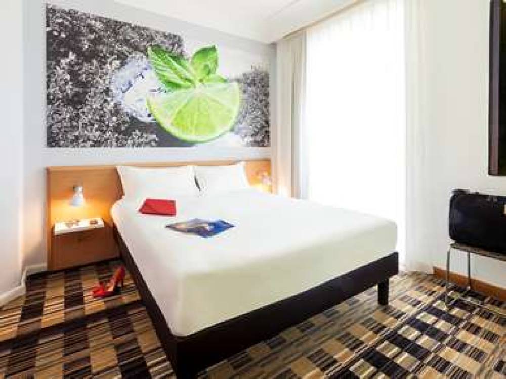 Ibis Styles Napoli Garibaldi 4