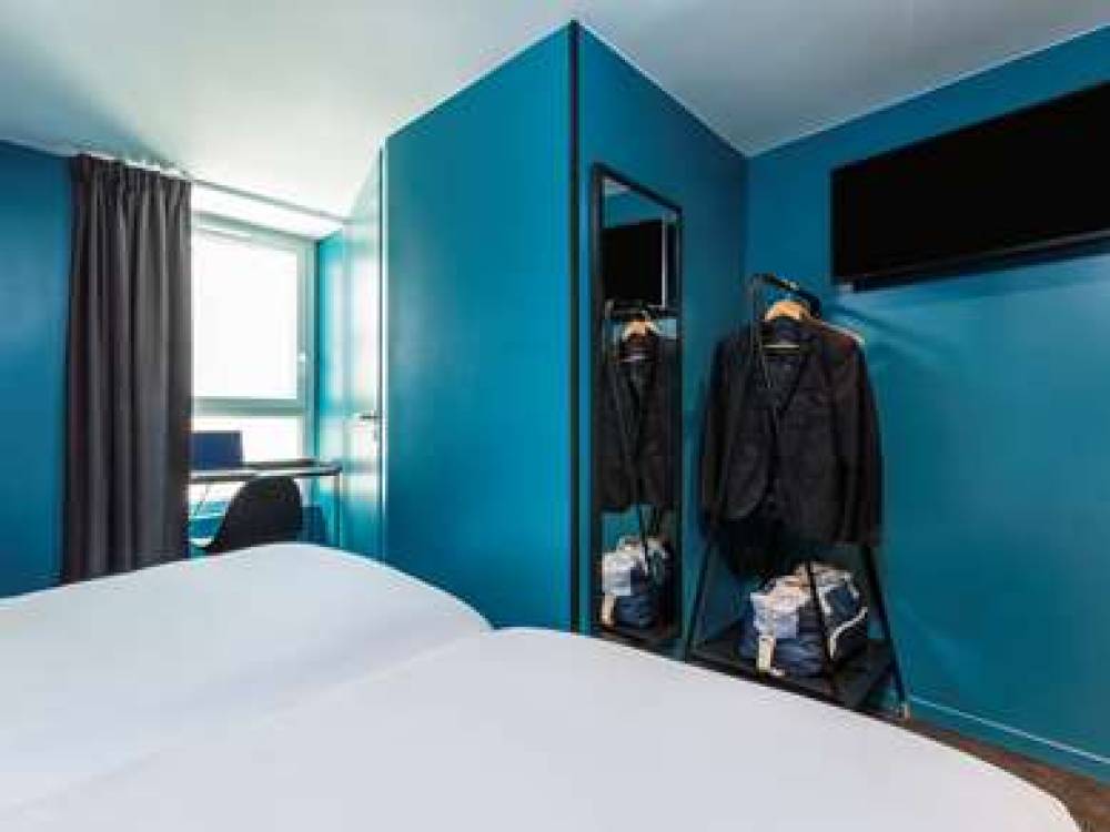 Ibis Styles Paris Gare De L'Est Magenta 8