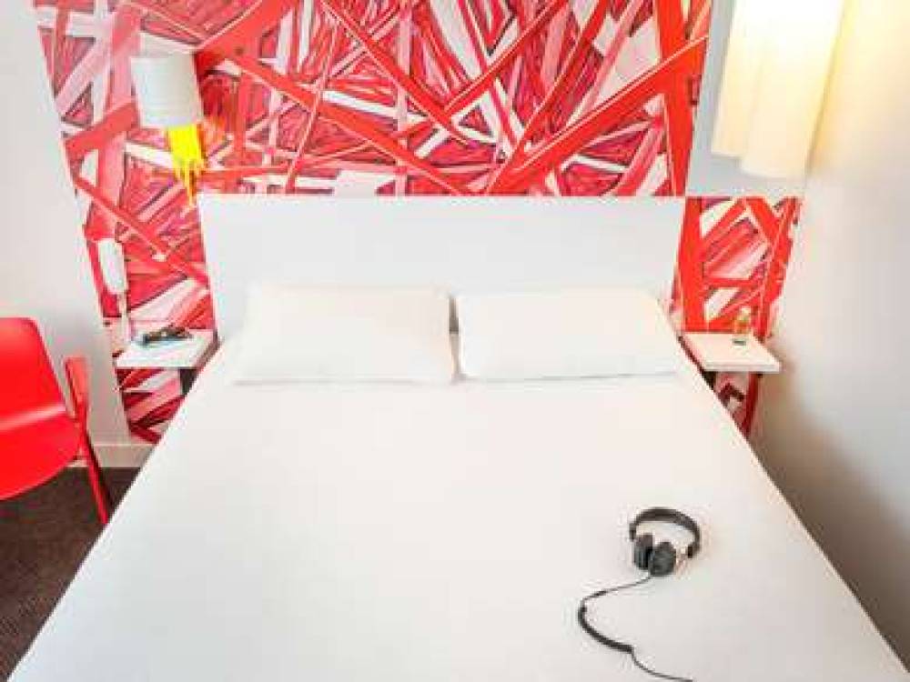 Ibis Styles Paris La Defense Courbevoie 7