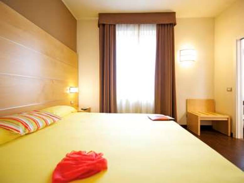 Ibis Styles Parma Toscanini 9