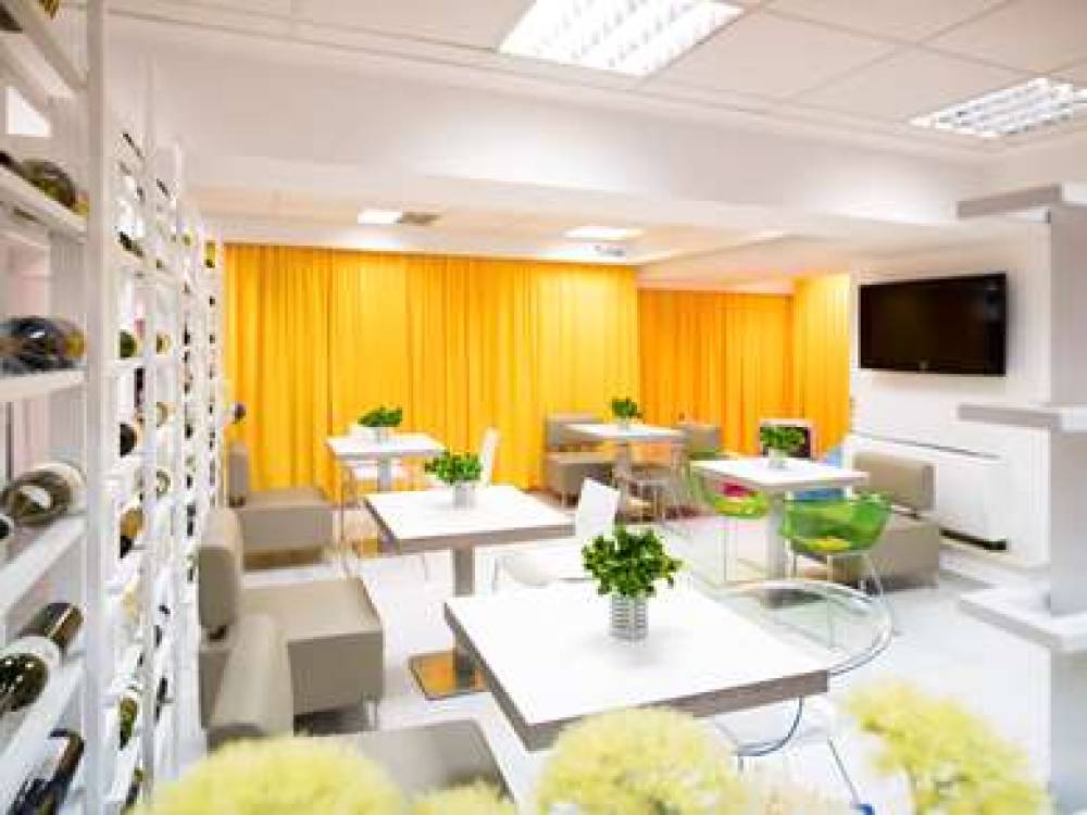 Ibis Styles Skopje 7