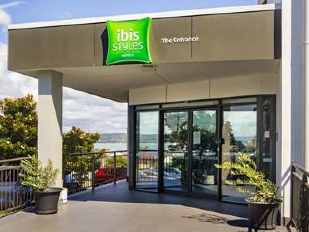 Ibis Styles The Entrance 4