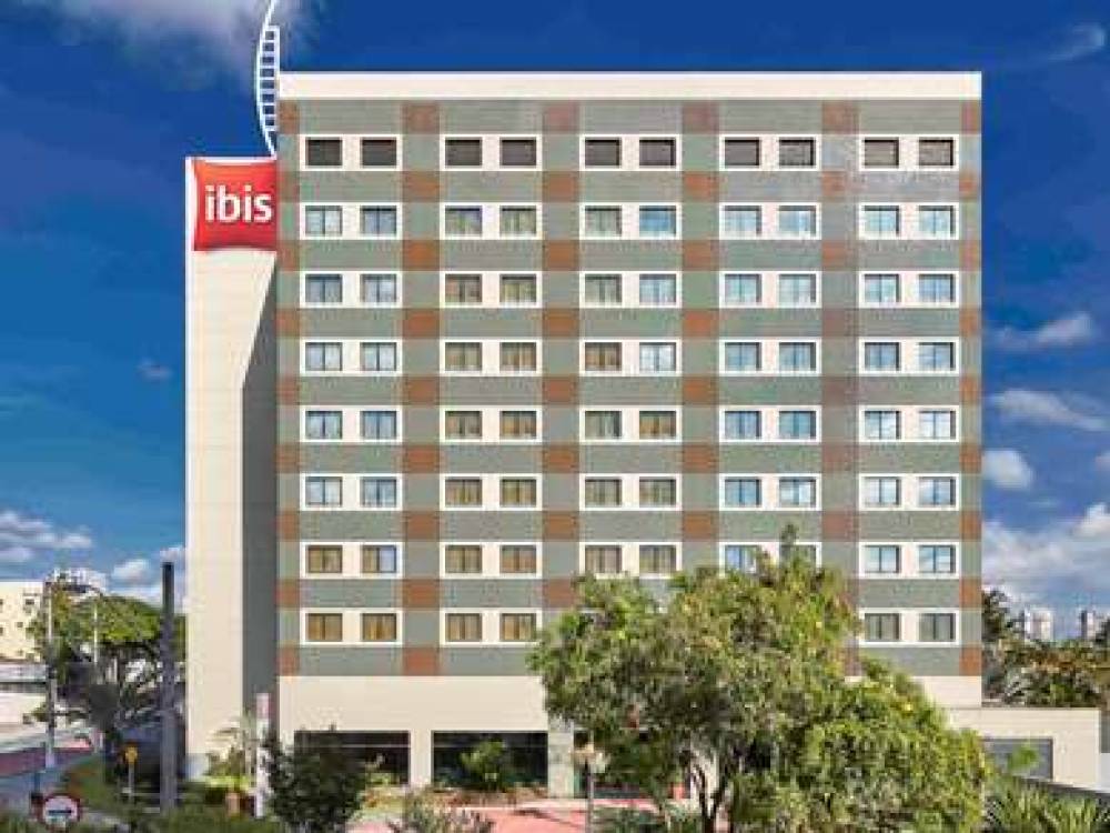 Ibis Taubate 1