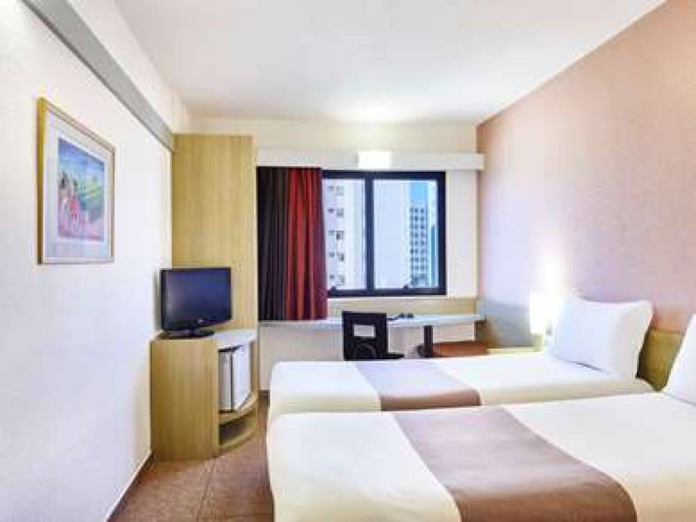 Ibis Taubate 8