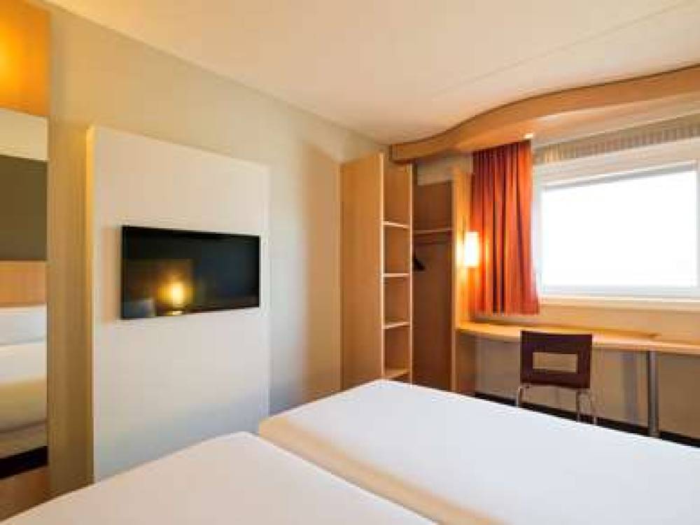 Ibis Utrecht 8