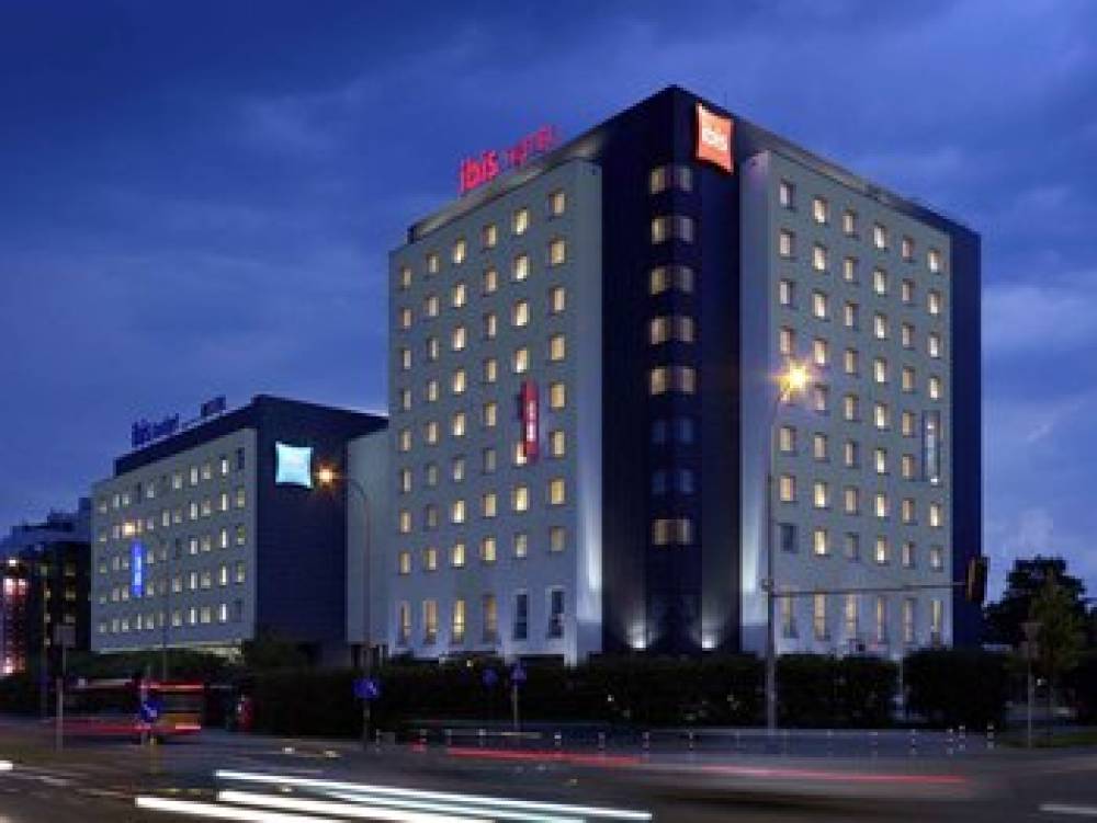 Ibis Warszawa Reduta 1