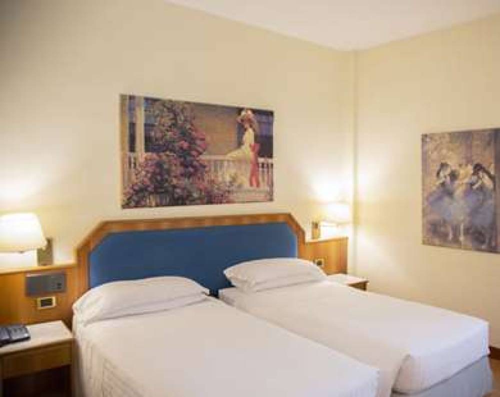 IH HOTELS MILANO EUR TREZZANO S.N. 4