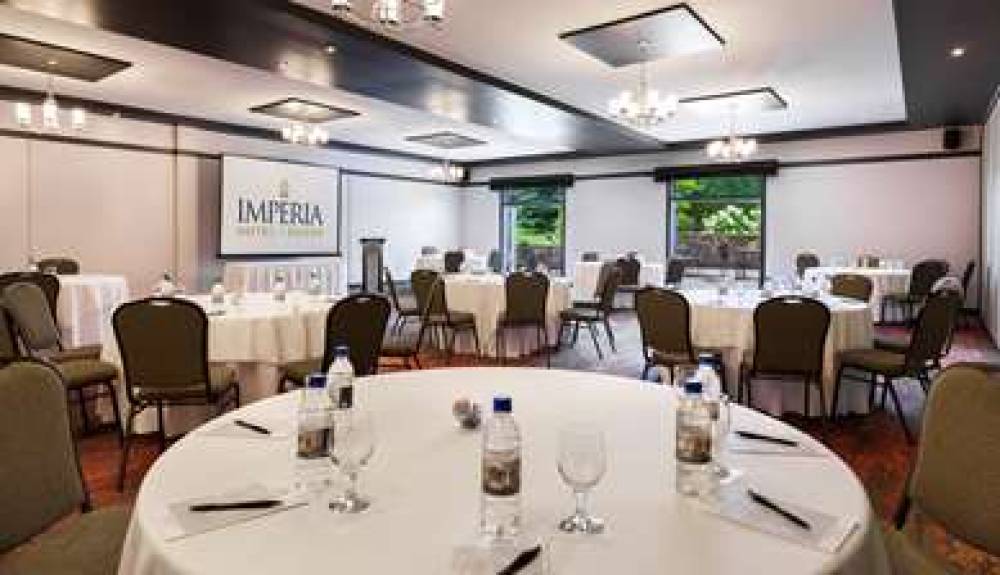 IMPERIA HOTEL SUITES SAINT-EUSTACHE 10