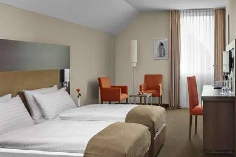 INTERCITYHOTEL DARMSTADT 8