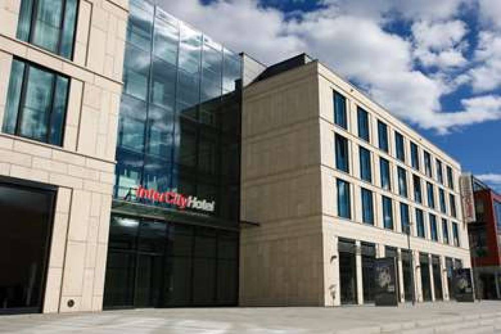 InterCityHotel Dresden 3