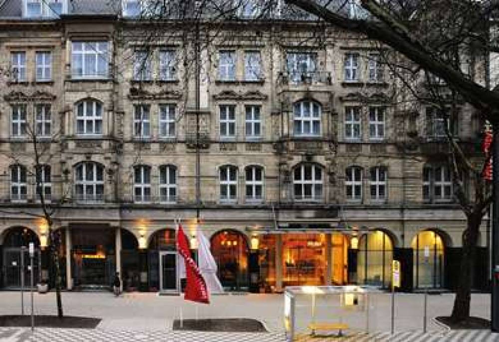 INTERCITYHOTEL DUESSELDORF 1