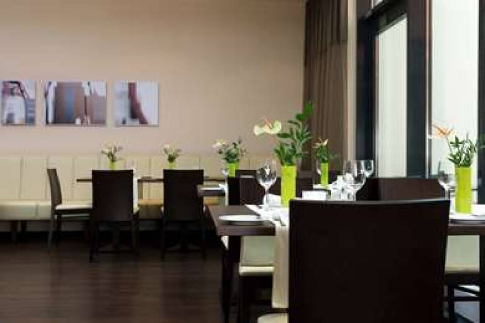 INTERCITYHOTEL ESSEN 10