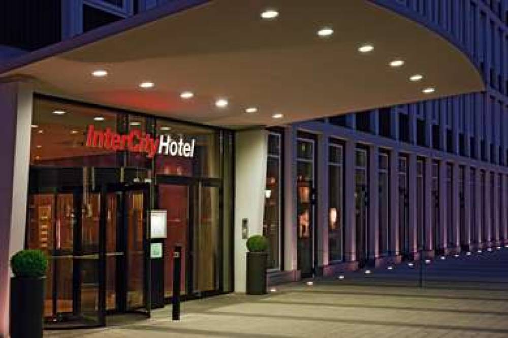 INTERCITYHOTEL HANNOVER 1