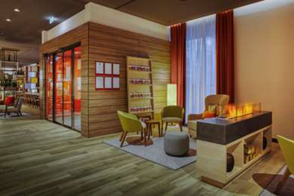 INTERCITYHOTEL HILDESHEIM 7