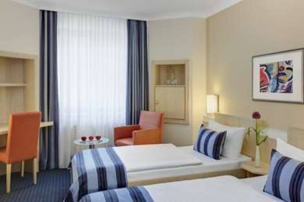 INTERCITYHOTEL NUERNBERG 10