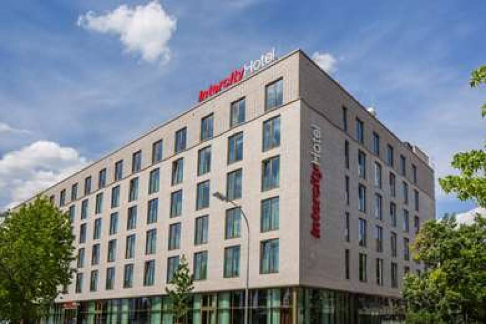 INTERCITYHOTEL SAARBRUECKEN 1