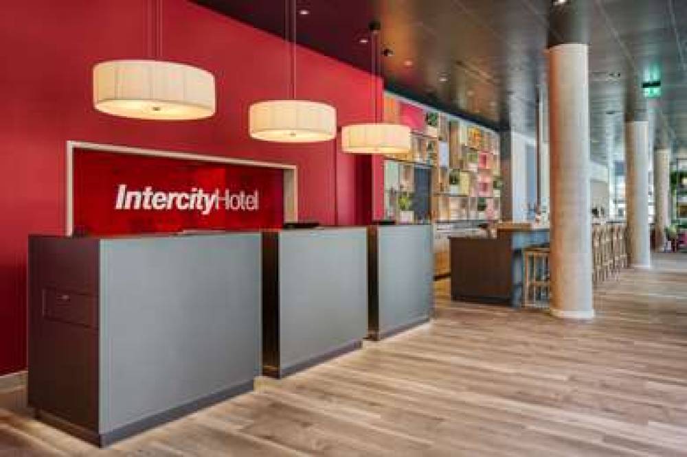 INTERCITYHOTEL SAARBRUECKEN 8