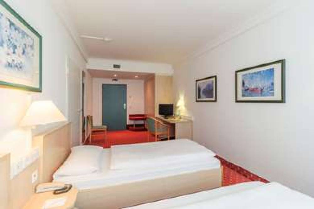 INTERCITYHOTEL SCHWERIN 8