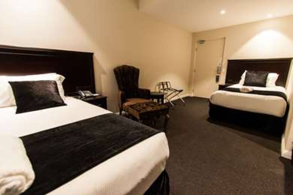 INTERNATIONAL HOTEL WAGGA 4