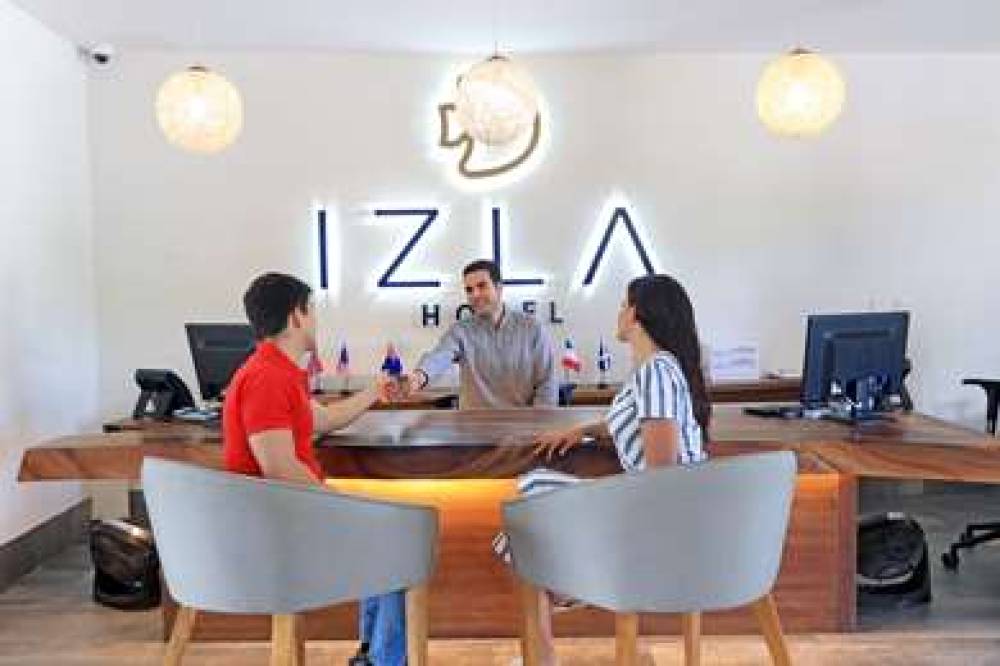 IZLA BEACH HOTEL 9