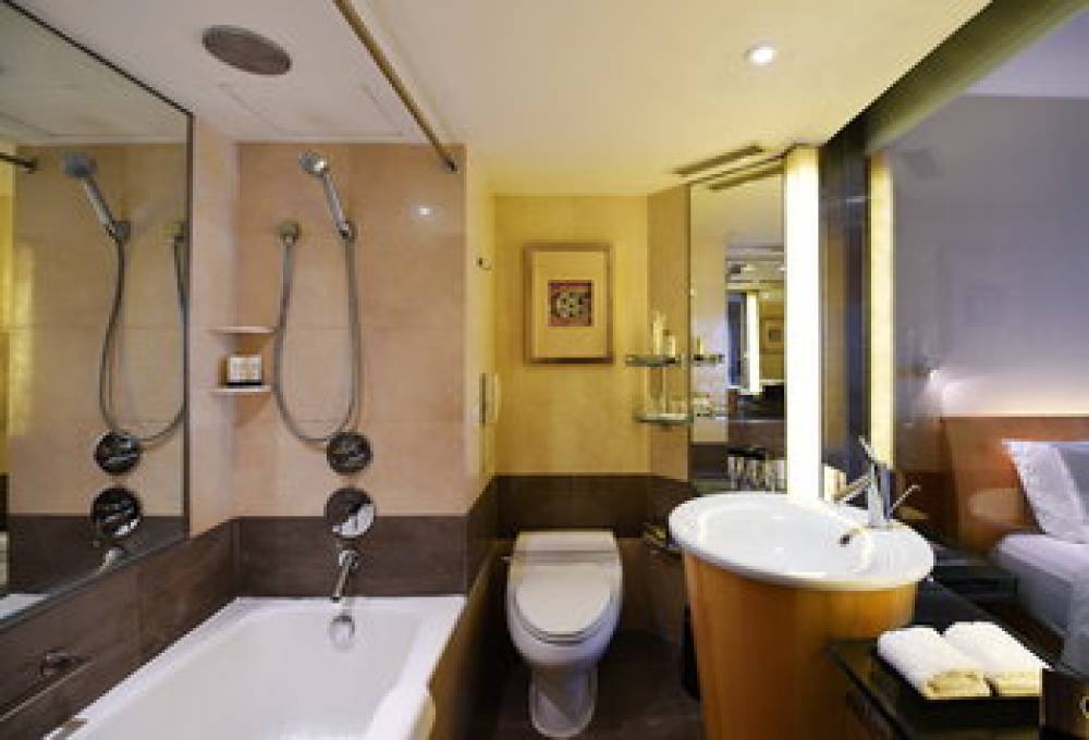 JINLING HOTEL NANJING 4