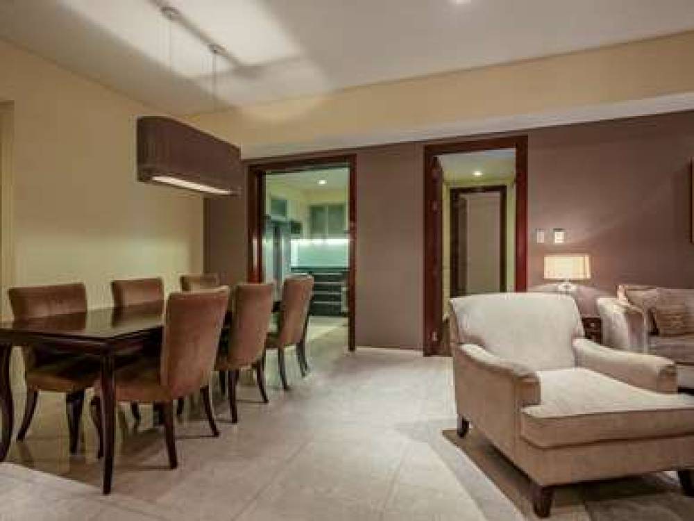 Joy Nostalg Hotel & Suites Manila - Managed By AccorHotels 8