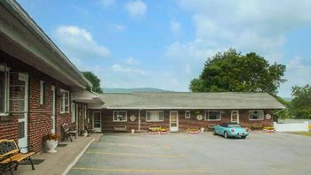 Judy's Motel Bedford 4