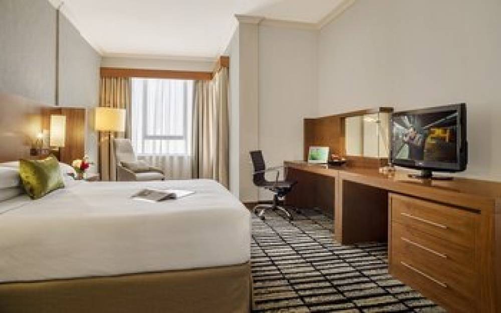 Jumeira Rotana 7