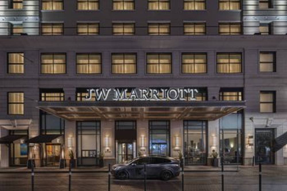 JW Marriott Houston Downtown 6