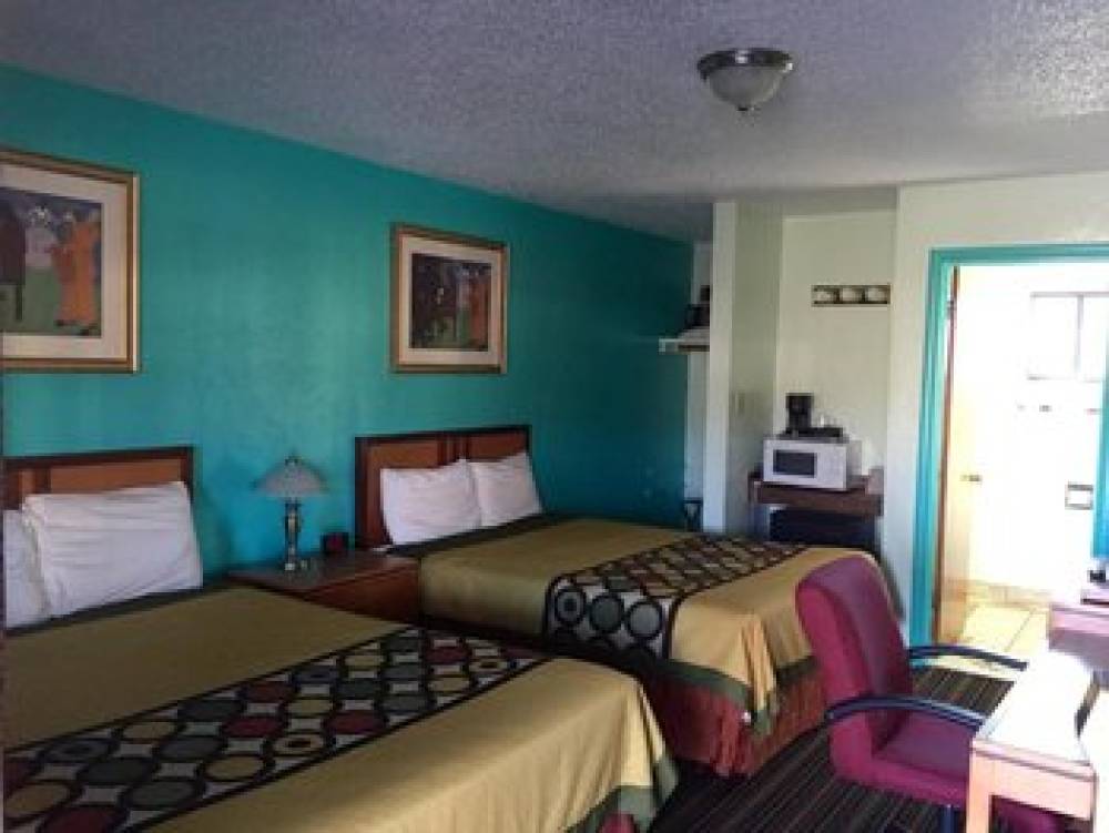 Klamath Motor Lodge 6