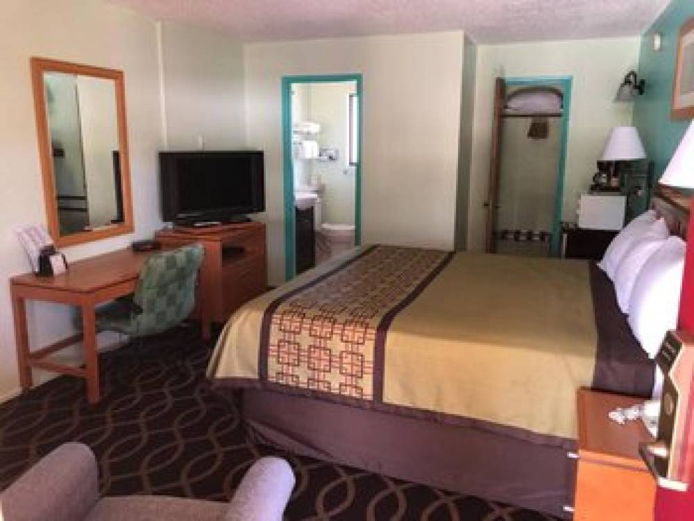 Klamath Motor Lodge 3