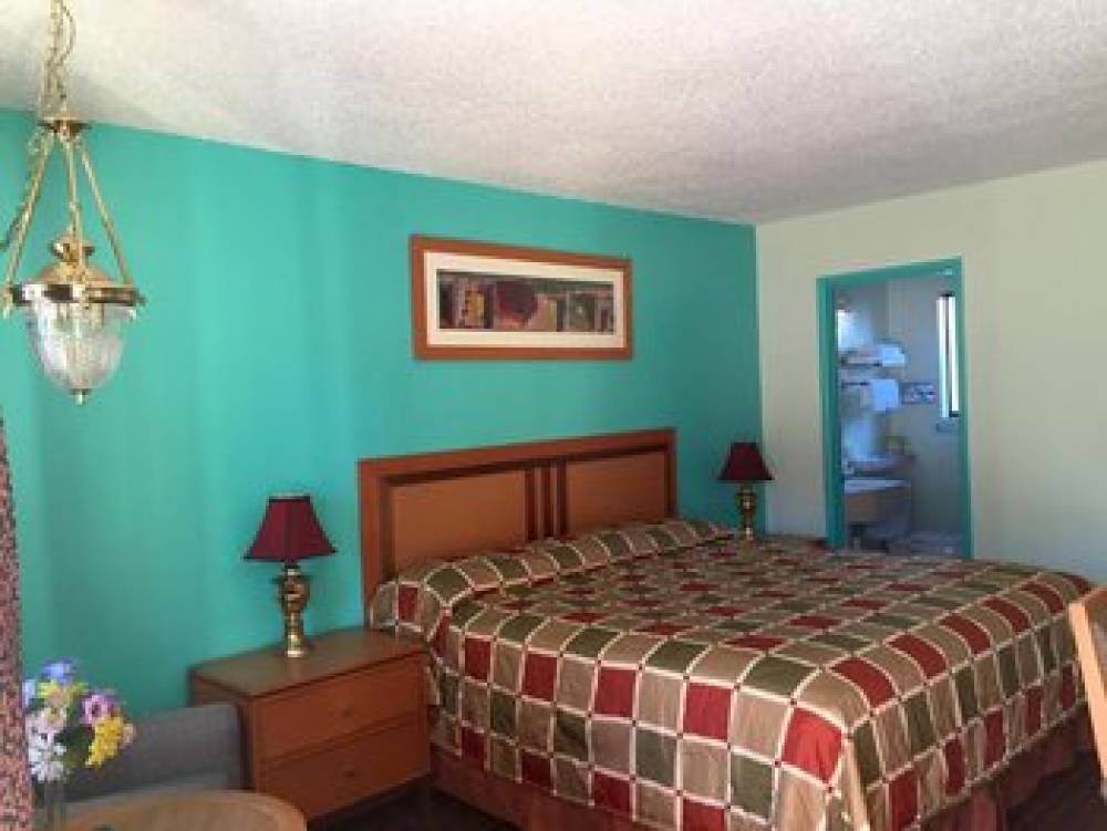 Klamath Motor Lodge 5