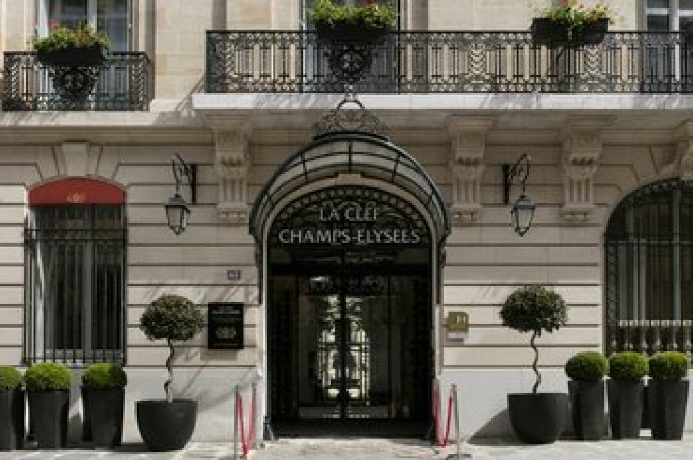 LA CLEF CHAMPS ELYSEES PARIS 8