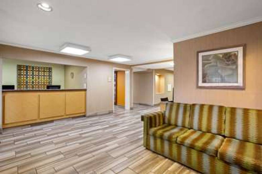 La Quinta Inn Auburn Worcester 7