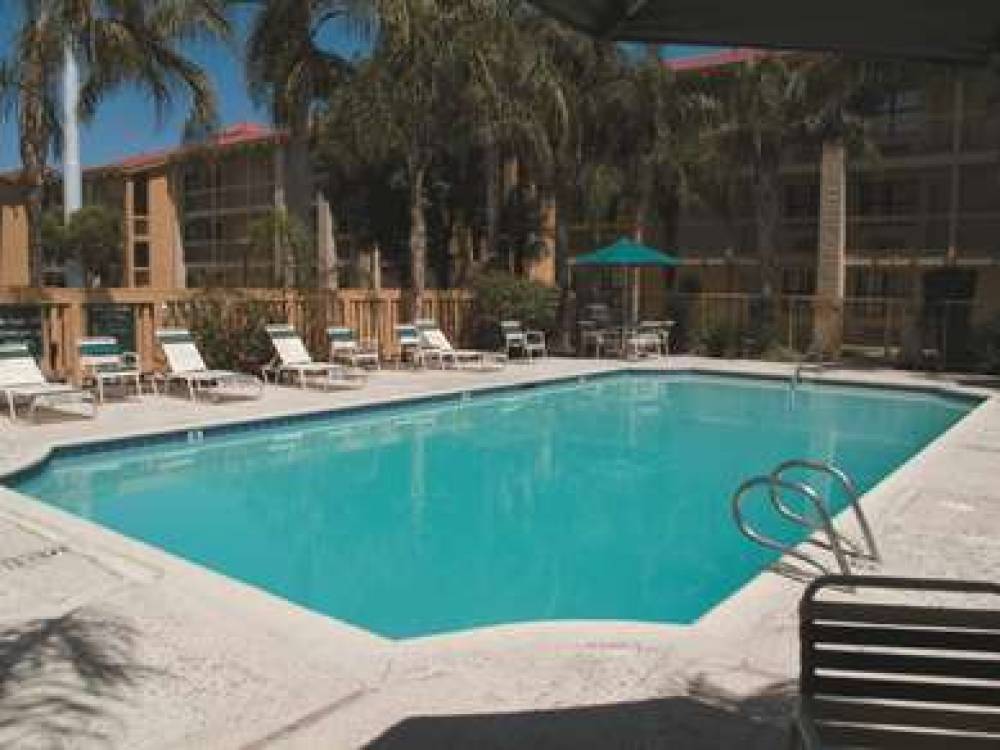 La Quinta Inn Bakersfield South 4