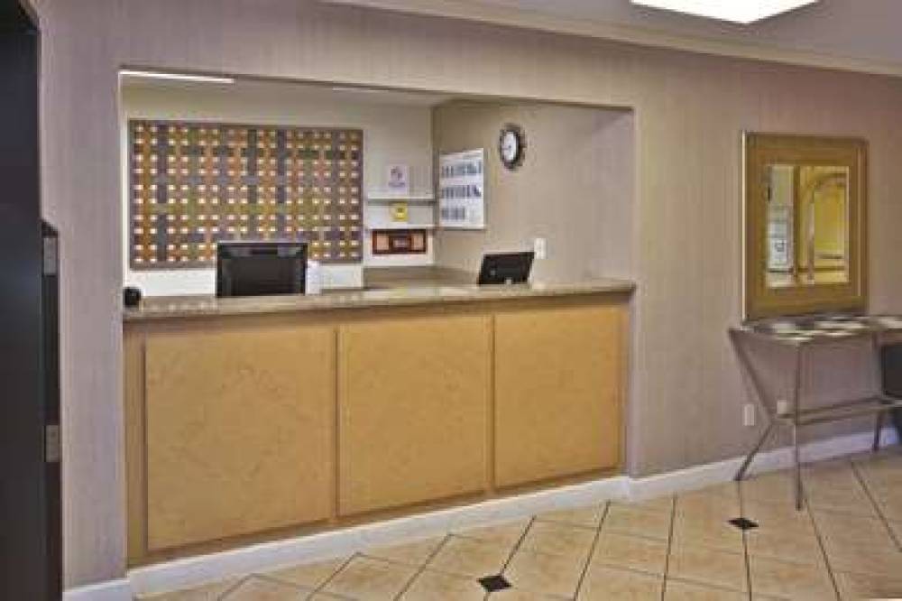 La Quinta Inn Birmingham / Cahaba Park South 3