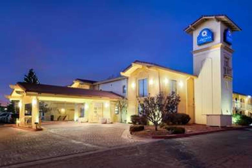 La Quinta Inn Farmington 3