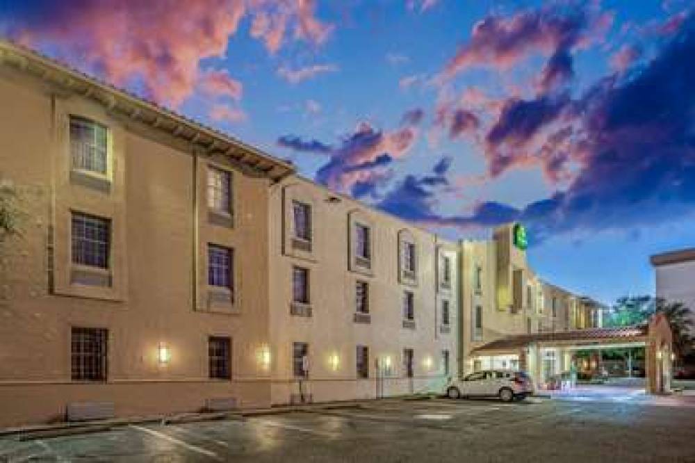 La Quinta Inn Houston Greenway Plaza