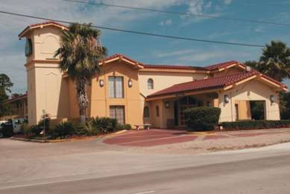 La Quinta Inn Lufkin 1