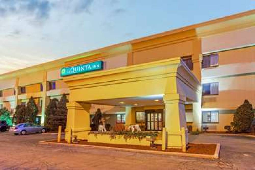 La Quinta Inn Milwaukee Airport / Oak Creek 6