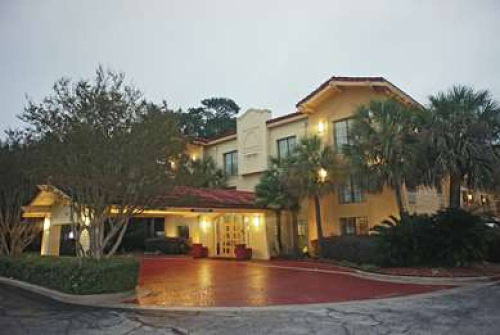 La Quinta Inn Pensacola 5