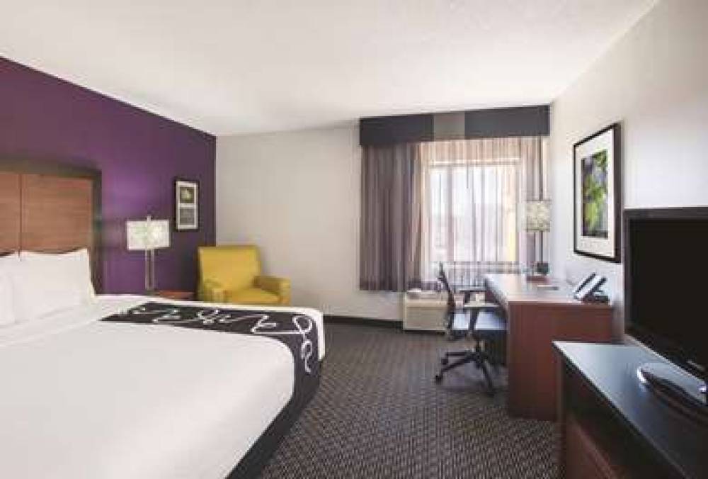 La Quinta Inn Sacramento Downtown 10