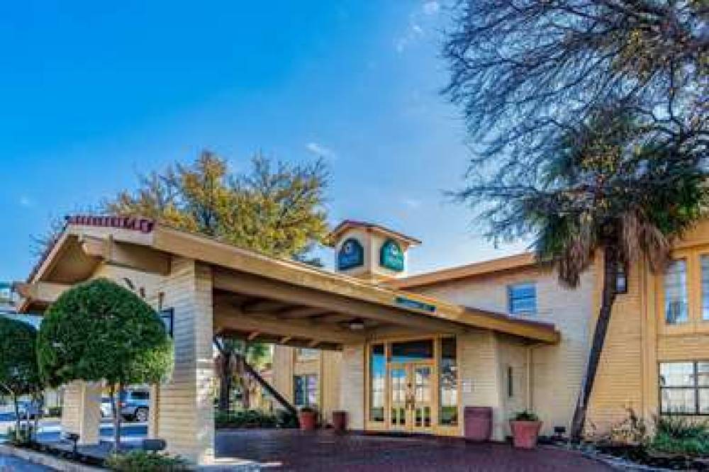 La Quinta Inn San Antonio Vance Jackson 2