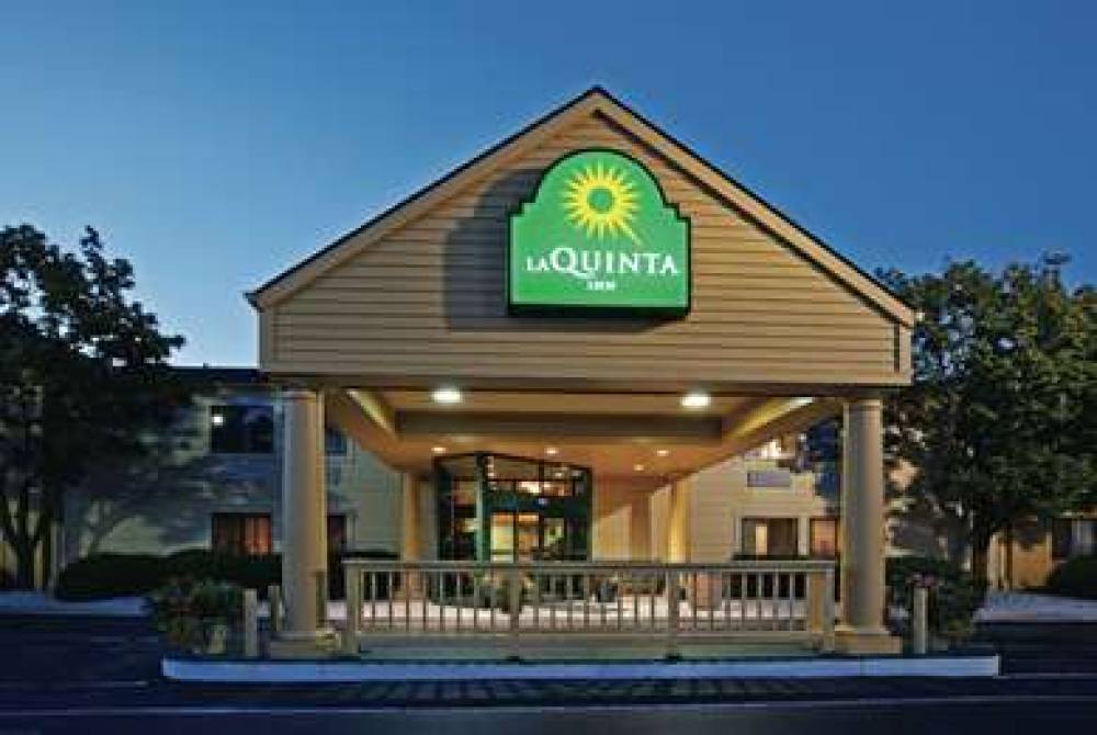 La Quinta Inn Sheboygan 2