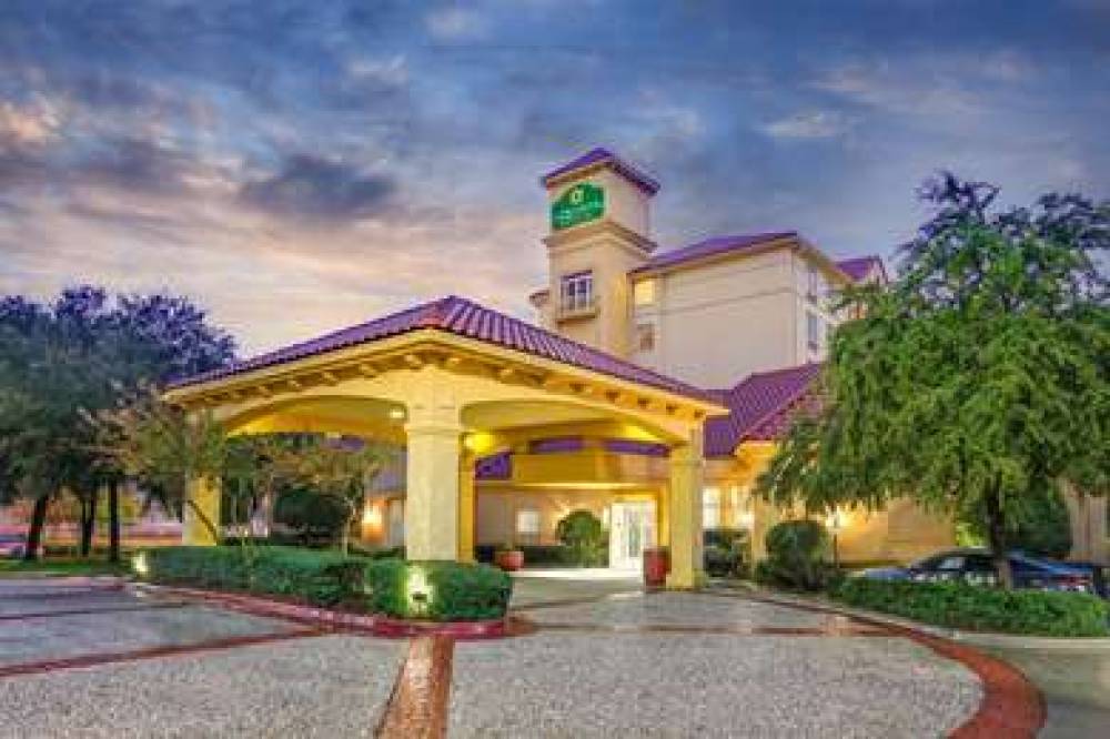 LA QUINTA INN STE DALLAS N CENTRAL 2