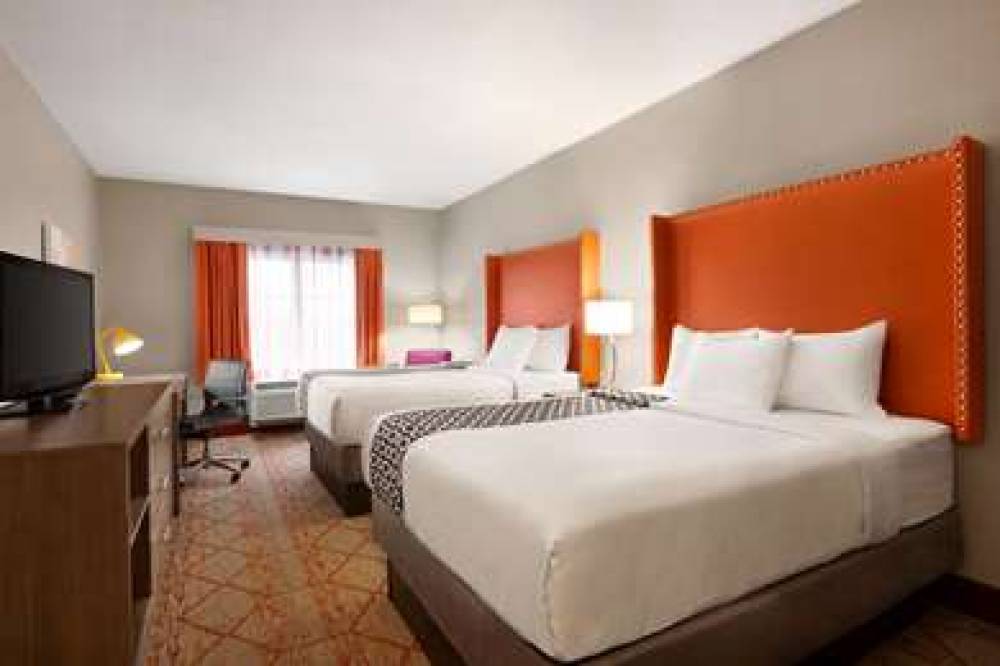 LA QUINTA INN STE LACKAWANNA BUFFAL 9