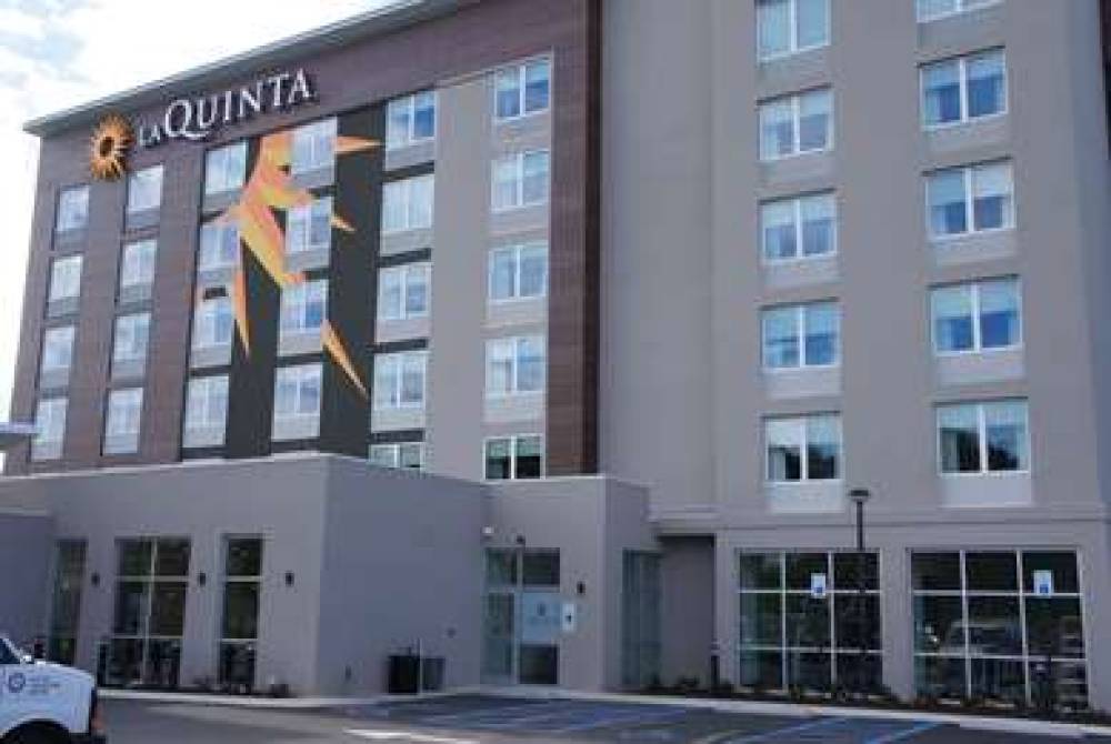 LA QUINTA INN STE MOBILE I-65-ARPT 5