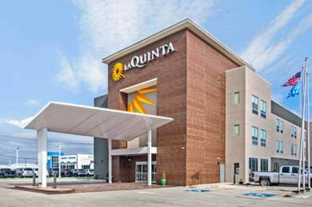 LA QUINTA INN STE PONCA CITY 2