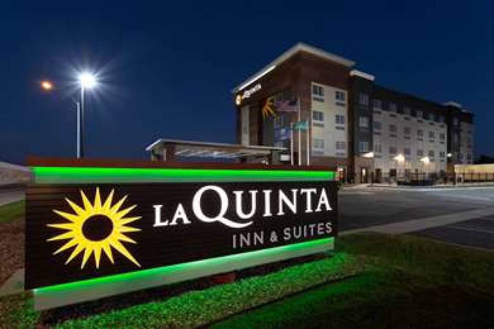 LA QUINTA INN STE WICHITA AIRPORT 4