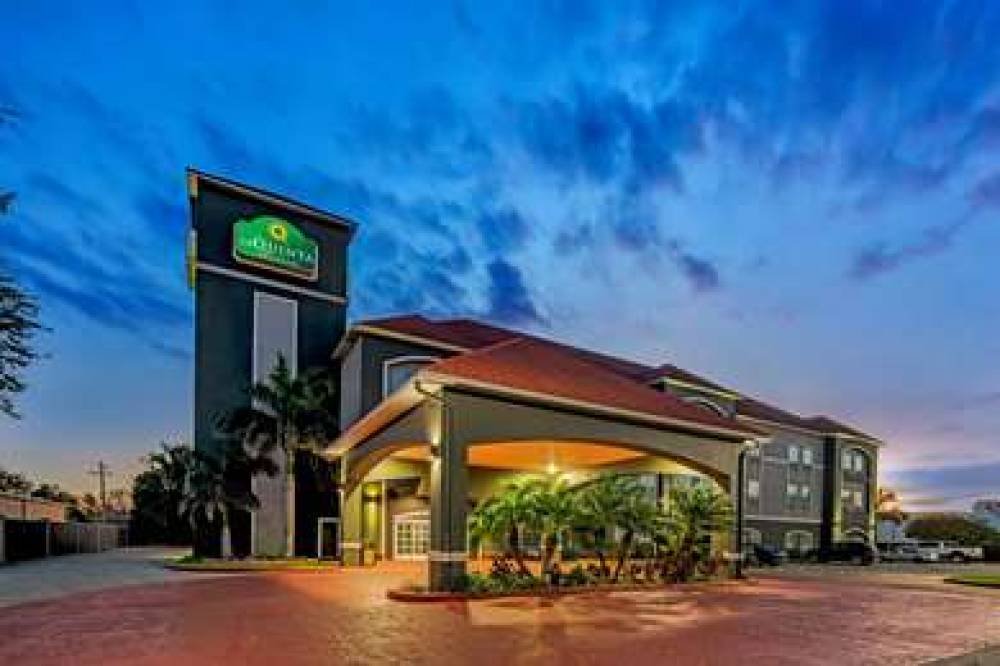 La Quinta Inn & Suites Alamo - McAllen East 3